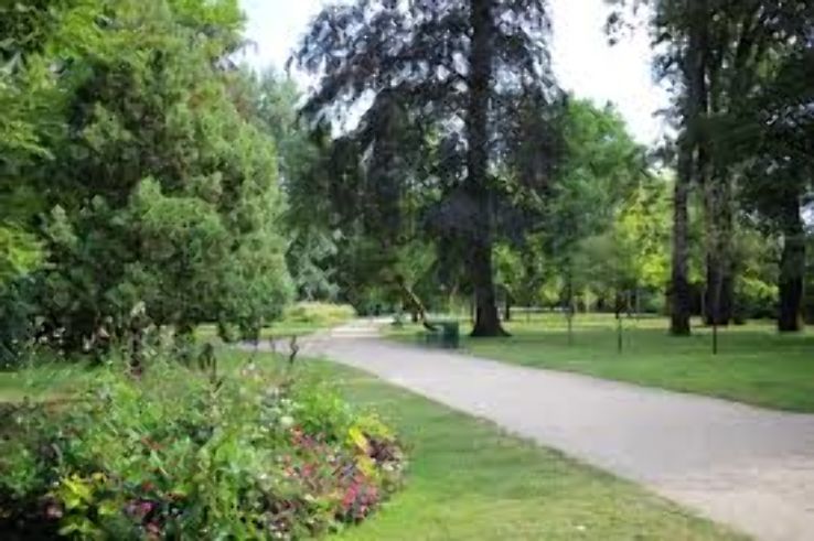 Tours Botanical Garden Trip Packages