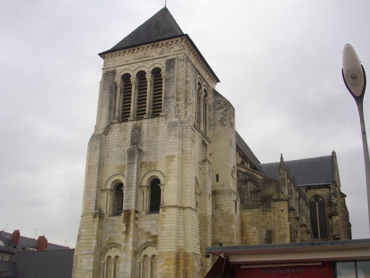 Eglise Saint Julien de Tours Trip Packages