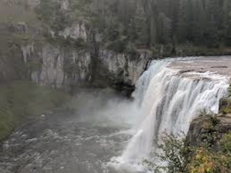 Upper Mesa Falls  Trip Packages