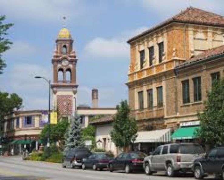 Shop at the Country Club Plaza Trip Packages