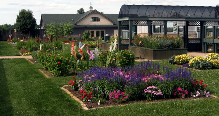 Cedar Valley Arboretum & Botanic Gardens Trip Packages