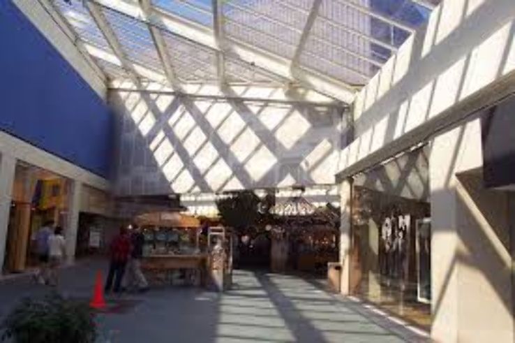 Westfield Garden State Plaza Trip Packages