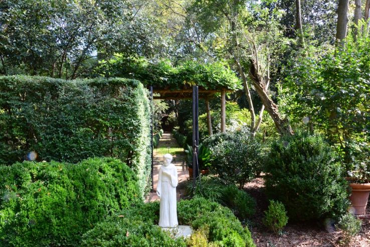  Wing Haven Gardens and Bird Sanctuary Trip Packages