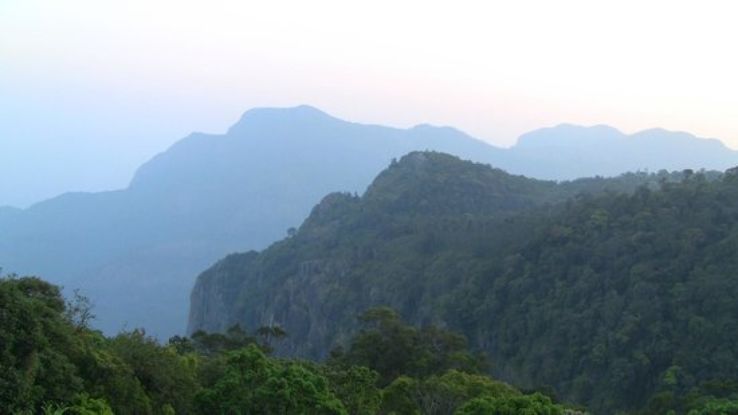 Lambs Rock in Coonoor Trip Packages