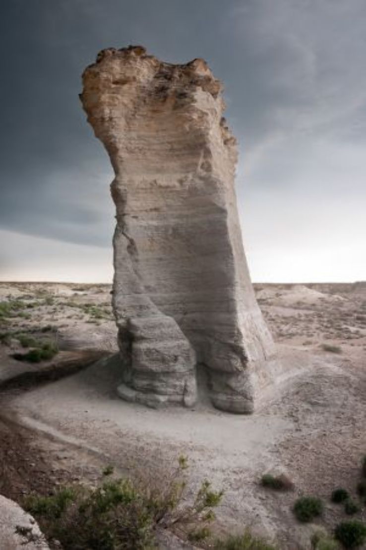 Monument Rocks Trip Packages
