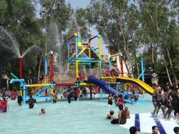 Anand Amusement Park Trip Packages