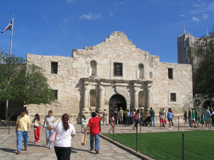 The Alamo Trip Packages