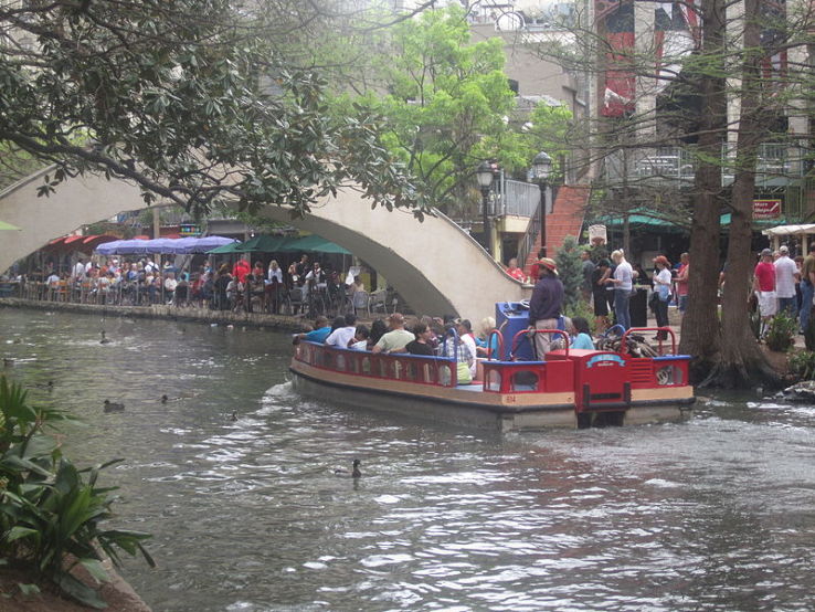  San Antonios Spectacular River Walk Trip Packages