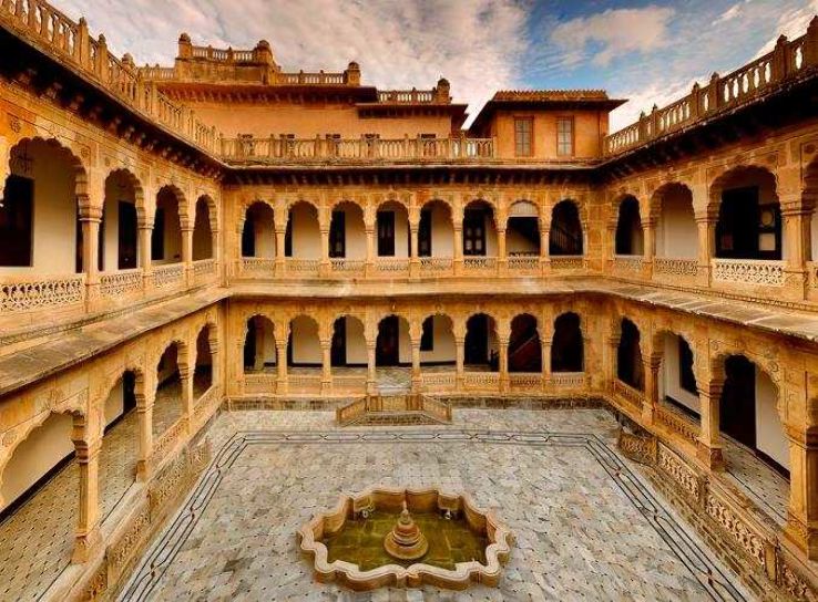 Darbargadh Royal Palace Trip Packages