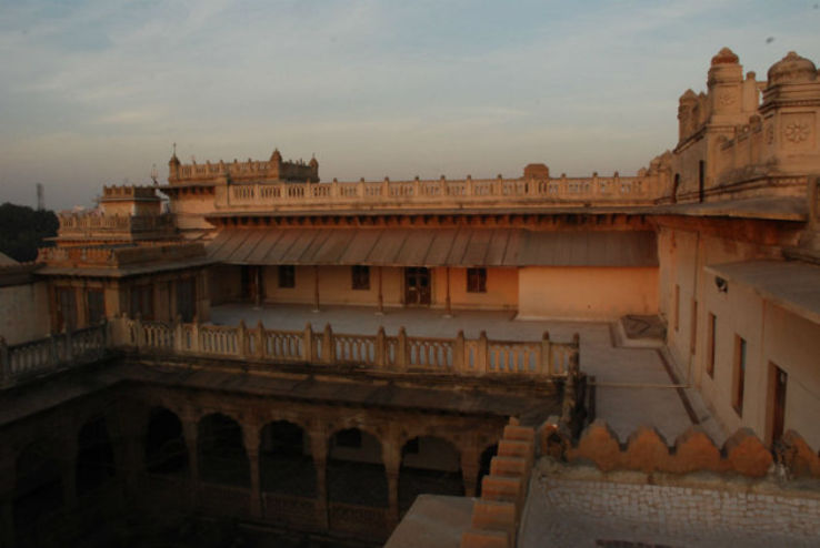 Darbargadh Royal Palace Trip Packages