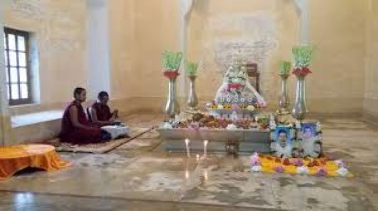 Buddha temple Trip Packages