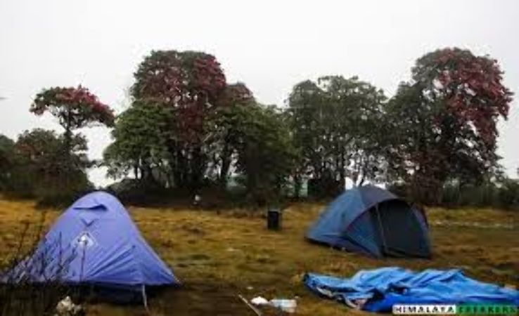 Phoktey Dara Trip Packages