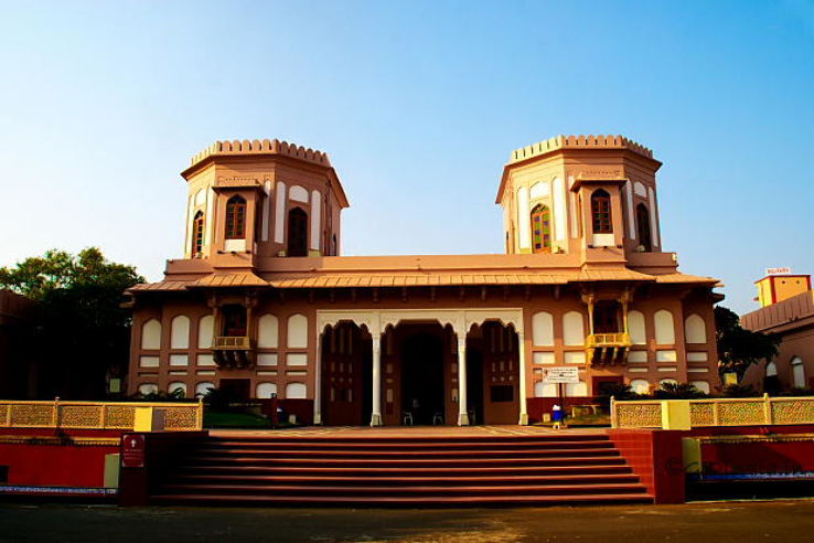 Sardar Vallabhbhai Patel National Memorial Trip Packages