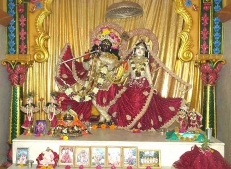 Shri Bhakti Dham Temple Trip Packages