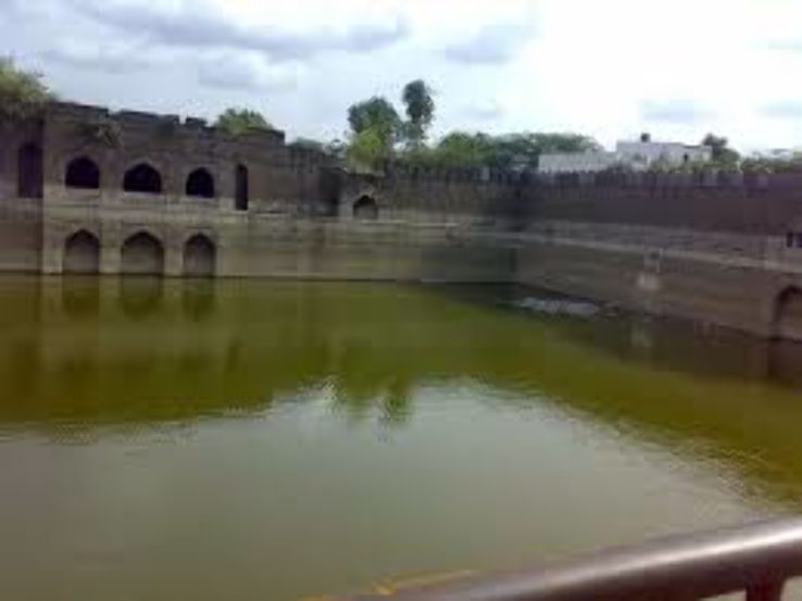 The Taj Bawdi Trip Packages The Taj Bawdi Trip Packages