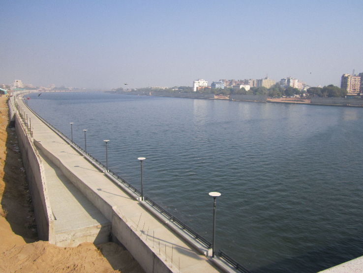 Sabarmati Riverfront Trip Packages