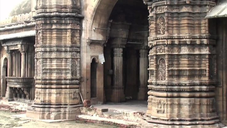 Dada Harir Stepwell Trip Packages