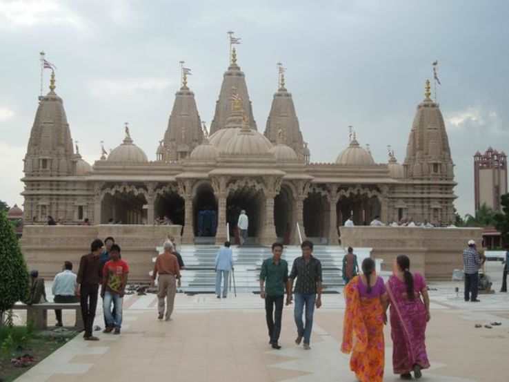 Aksharwadi Temple Trip Packages