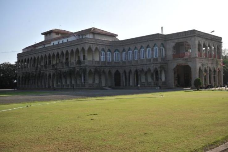 Nilambagh Palace Trip Packages