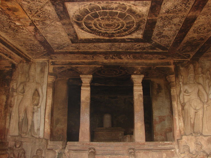 Ravana Phadi Cave Temples Trip Packages