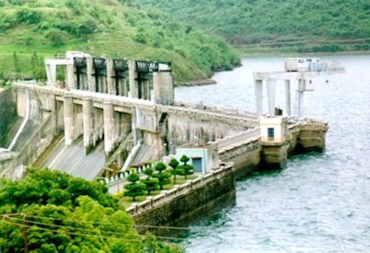 Bhadra Dam Trip Packages