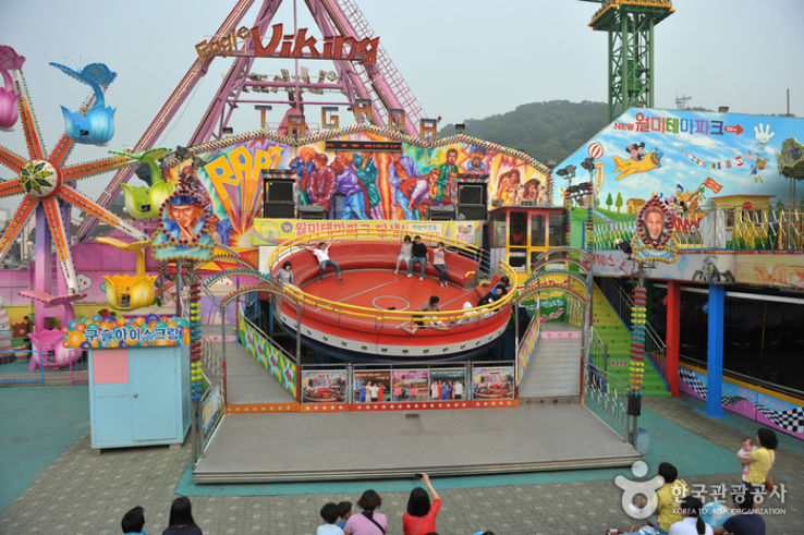 Wolmi Theme Park , incheon, South Korea - Top Attractions, Things to Do ...