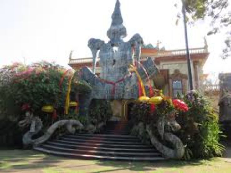  Blanco Renaissance Museum  Trip Packages