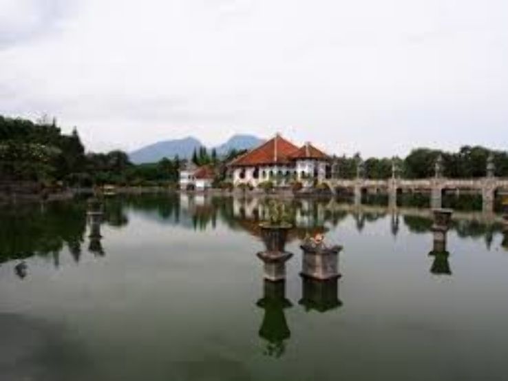 Ujung Water Palace Trip Packages
