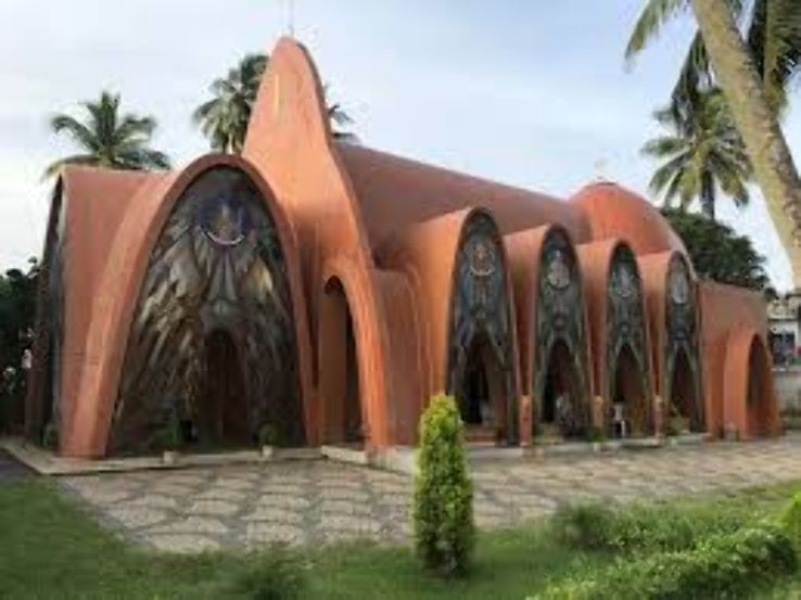 Coonan Kurishu Shrine Trip Packages