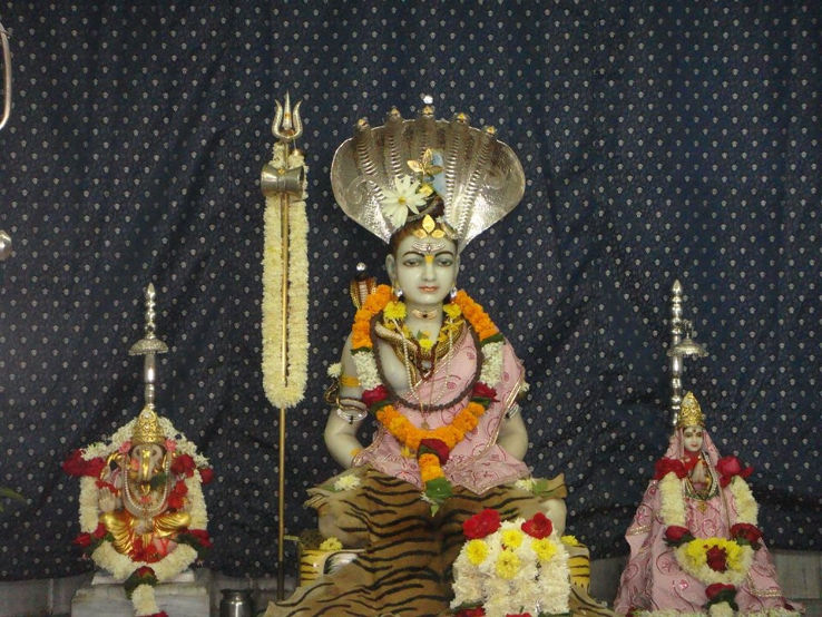 Omkareshwar Temple Trip Packages