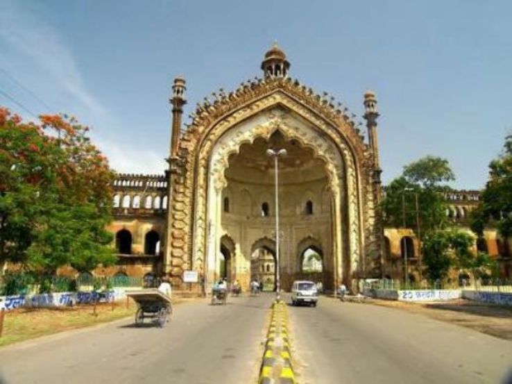 Rumi Darwaza Trip Packages