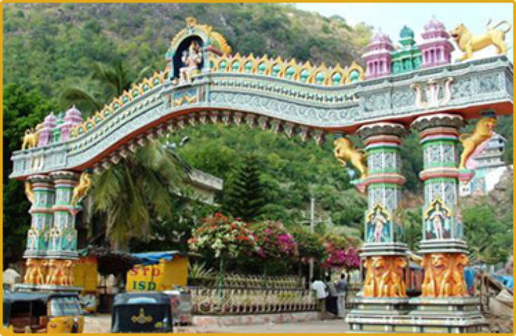 Thalupulamma Thalli Trip Packages