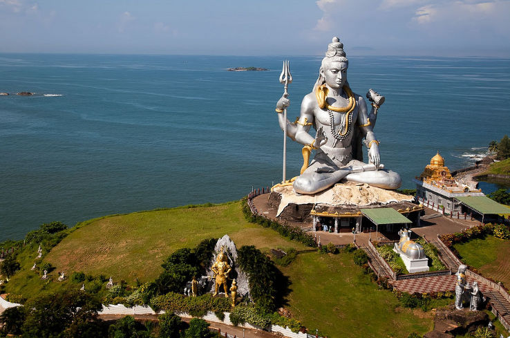 Statue of Lord Shiva Trip Packages