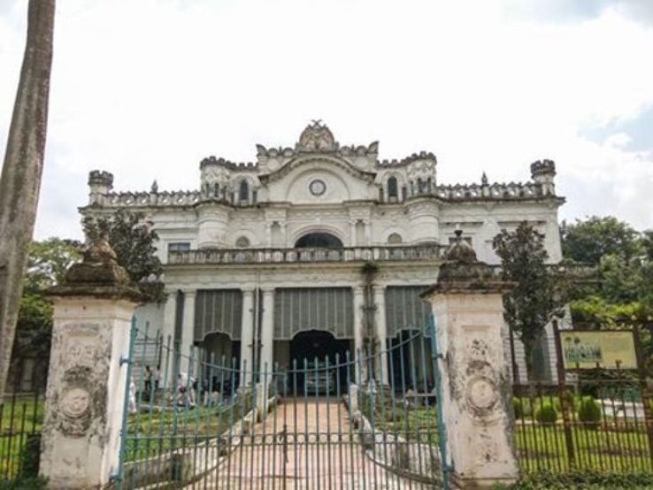 Wasif Ali Mazil Palace Trip Packages