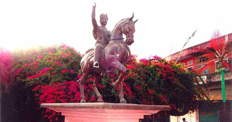 Siddhraj Jaysinh Statue Trip Packages