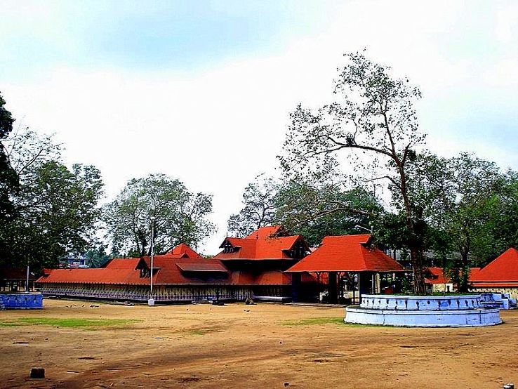 Kodungallur Bhagavathy Temple  Trip Packages