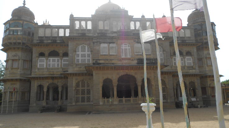 Vijay Vilas Palace Trip Packages