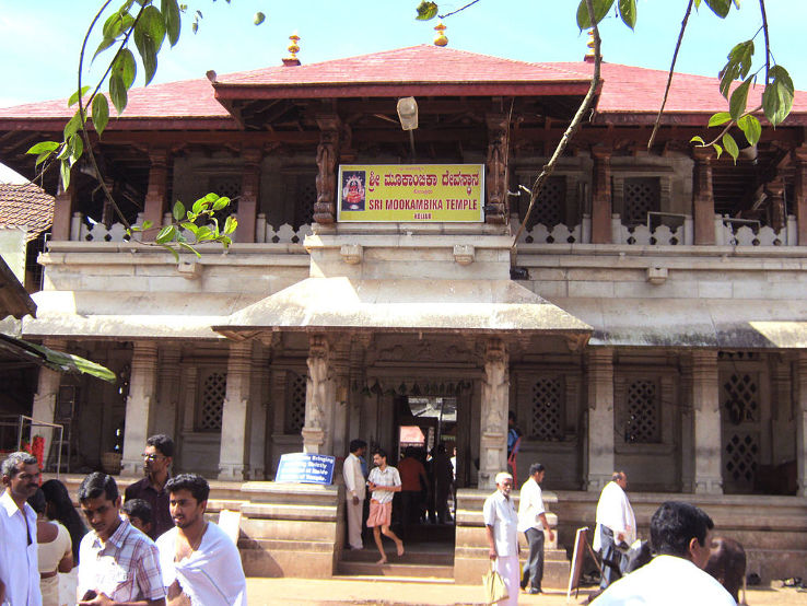 Kollur Mookambika Temple Trip Packages