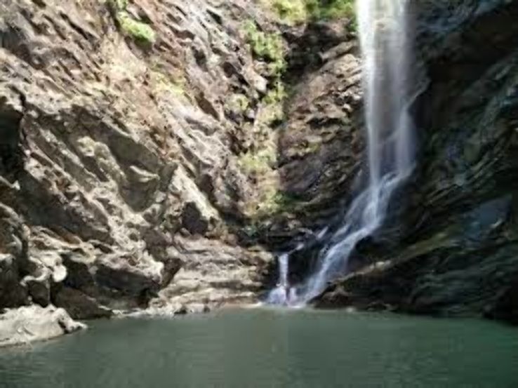 Arisina Gundi Falls Trip Packages