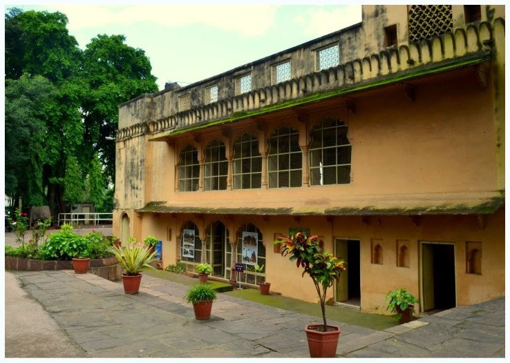Rani Kamlapati Palace Trip Packages