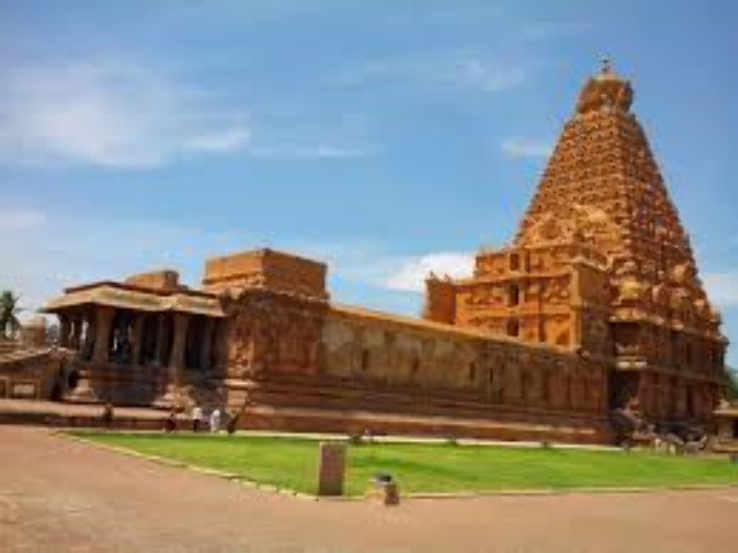 Brihadeeswarar Temple Trip Packages