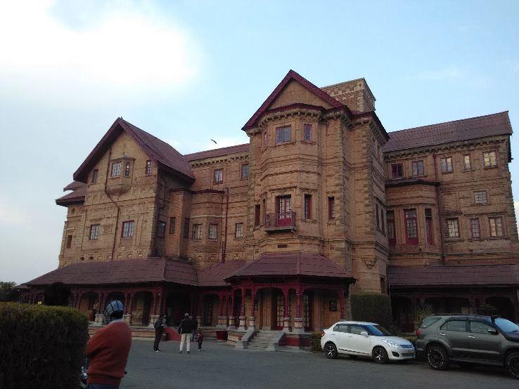 Amar Mahal Museum Trip Packages