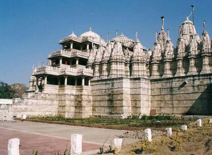 Dilwara Jain Temples Trip Packages