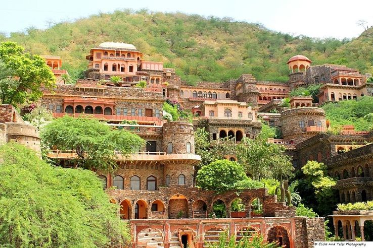 Neemrana Fort Palace Trip Packages