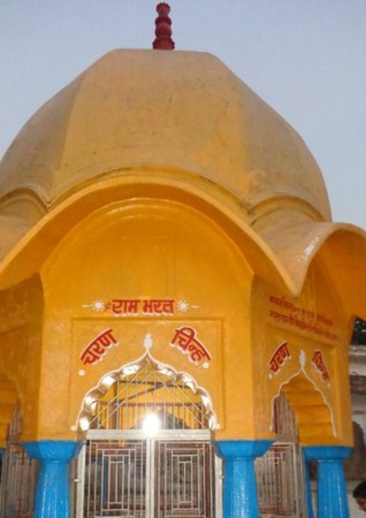 Bharat MIlap Mandir Trip Packages Bharat MIlap Mandir Trip Packages