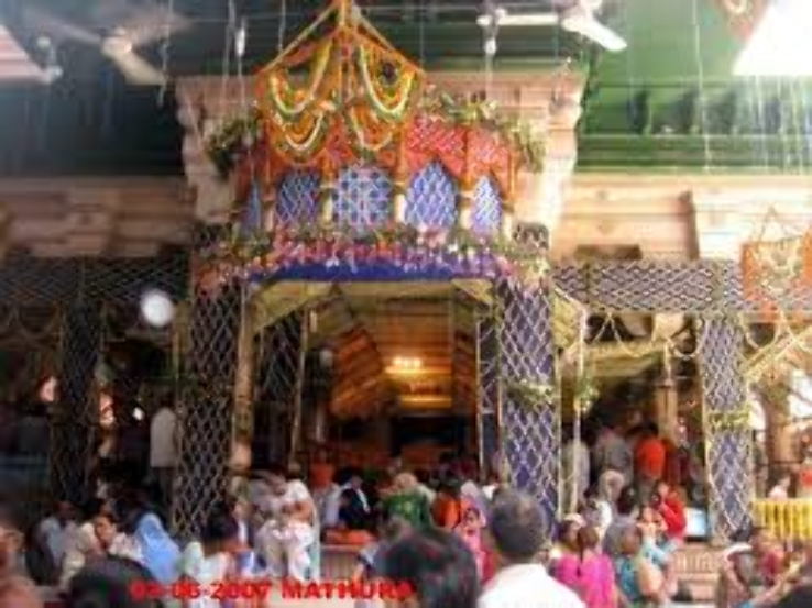 Dwarikadheesh Temple Trip Packages