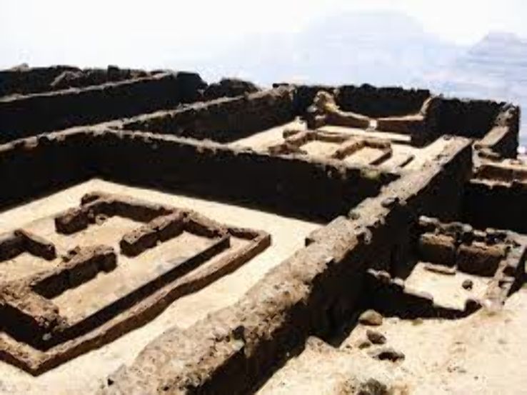 Queens Palace Trip Packages