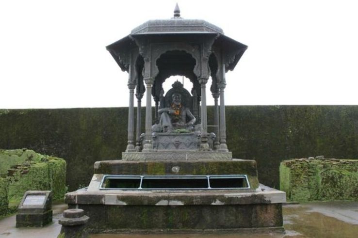 Raj Bhawan Trip Packages