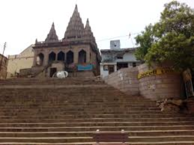 Assi Ghat Trip Packages