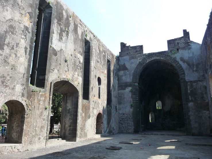 Vasai Fort/Bassein Fort Trip Packages